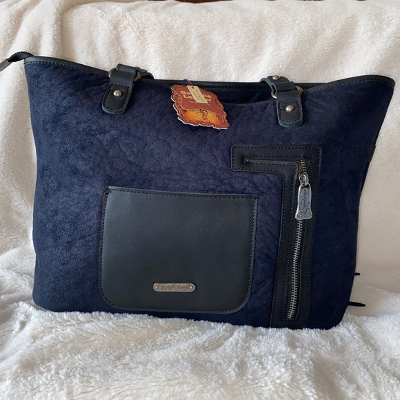 Trinity Ranch Purse - Picture 5 of 14